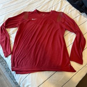 Men’s Nike long sleeve athletic logo shirt. L.  Only worn once.  Like new.